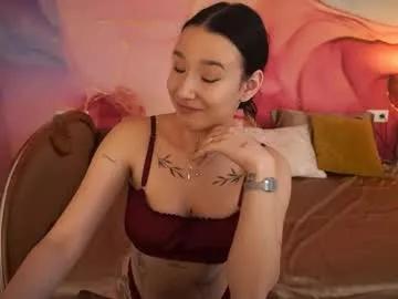 nikkigoldx from Chaturbate