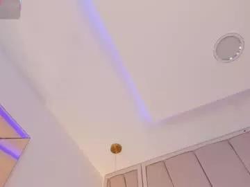 nikkii_vegaa from Chaturbate