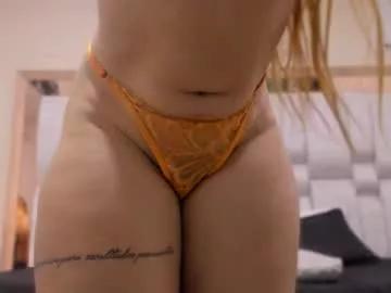 nikkysmiith from Chaturbate