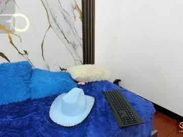 nina_vixen_hh from Chaturbate