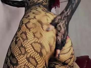 nina_yv from Chaturbate