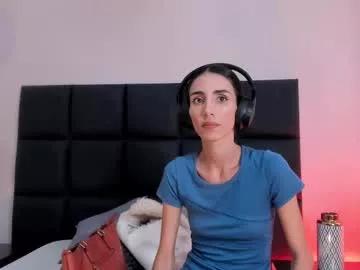 ninacavallli from Chaturbate