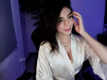 ninaclarkeoff from Chaturbate
