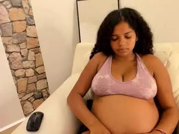 ninacollinss1 from Chaturbate