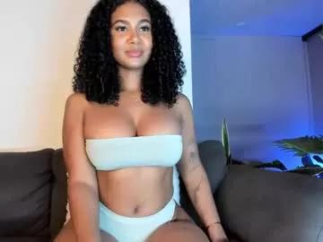 ninag0ld from Chaturbate