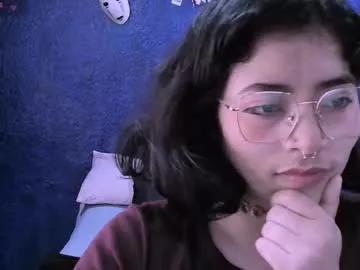 ninayellow from Chaturbate