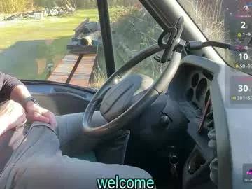 ninosolo_35 from Chaturbate
