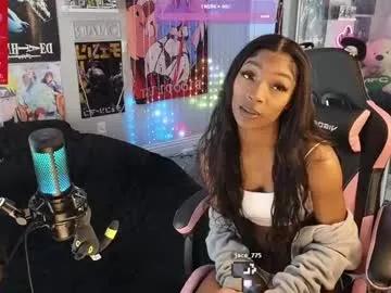 niviawolfe from Chaturbate