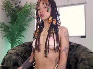 notoriuspink from Chaturbate