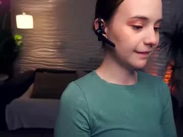 odellabowman from Chaturbate is Freechat