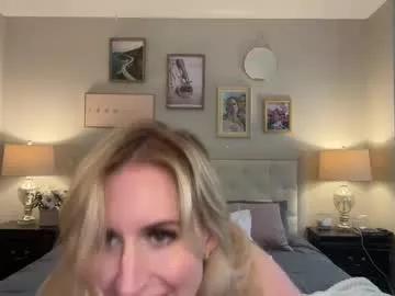 officiallyonlytams from Chaturbate