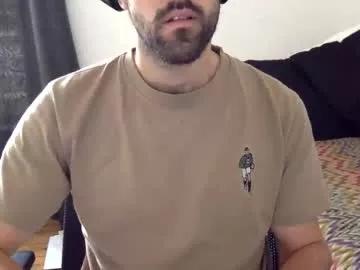 ojoeywantstocum from Chaturbate