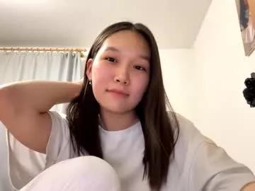 oracowee model from Chaturbate