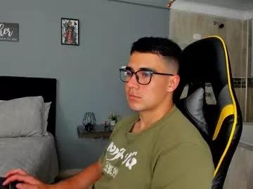 Photos of owengray2_ from Chaturbate is Freechat