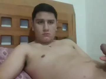 papi_daddy01 from Chaturbate