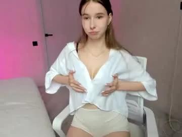 paradi_se from Chaturbate