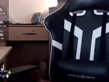 paranoiid from Chaturbate
