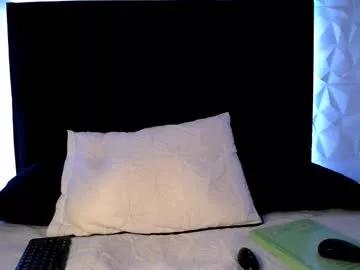 petite__molly from Chaturbate is Freechat
