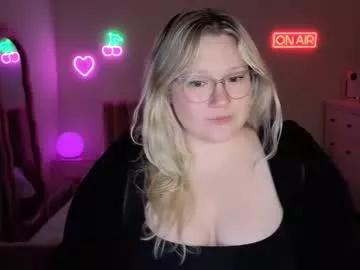 piggyrose from Chaturbate
