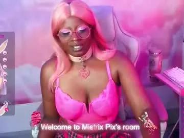 pixiebob25 from Chaturbate