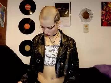 Plutonblue369 webcams show profile image 