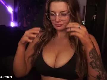 Poppysux webcams show profile image 