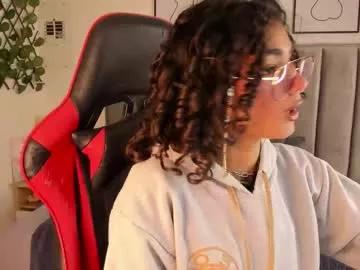 puffy_hearth from Chaturbate