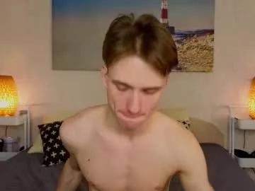 pupsenish from Chaturbate