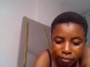 pussiey_tightte from Chaturbate