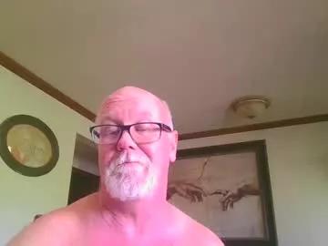 pussylover1365 from Chaturbate