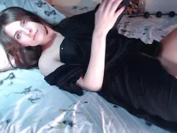 q_t_pie from Chaturbate