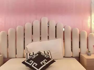 qeen_blackk from Chaturbate