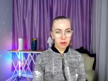 queen_a_n_i from Chaturbate