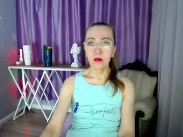 queen_a_n_i from Chaturbate