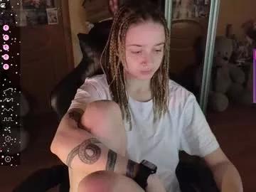 queen_kitty1818 from Chaturbate