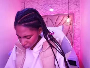 queen_perla_ from Chaturbate