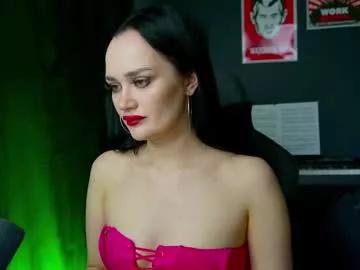 queenaliss from Chaturbate