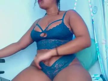 queenalya_ from Chaturbate