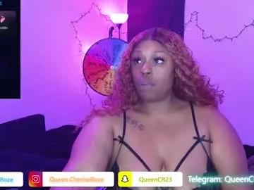 queencroze from Chaturbate