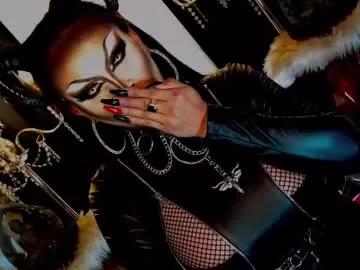 queendomcum6 from Chaturbate