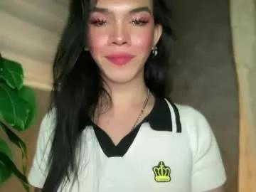 queenn_xxx from Chaturbate