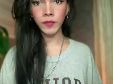 queenn_xxx from Chaturbate