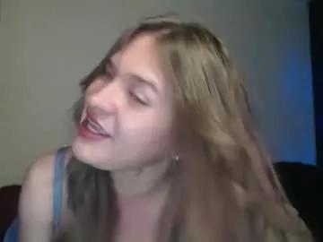 queennicky88 from Chaturbate