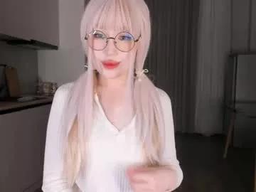 queenof_ice from Chaturbate