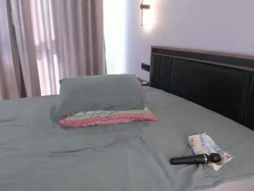 queenof_ice from Chaturbate