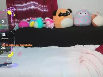 queenofheartsfaerah from Chaturbate