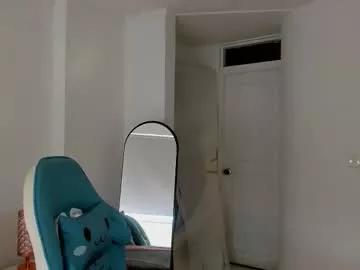 queenpink777 from Chaturbate