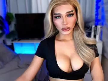 queenslavehunterxxx from Chaturbate