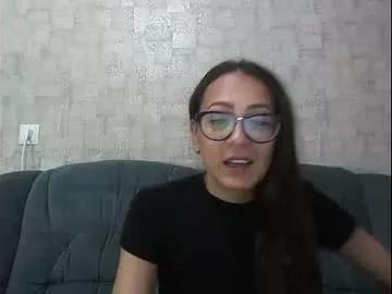 queensofiaqueen from Chaturbate