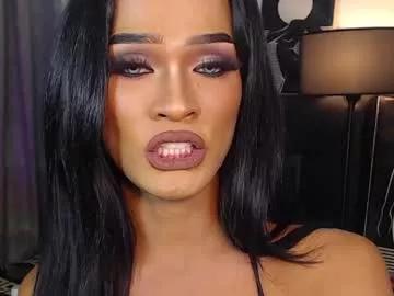 queenvalentinats from Chaturbate